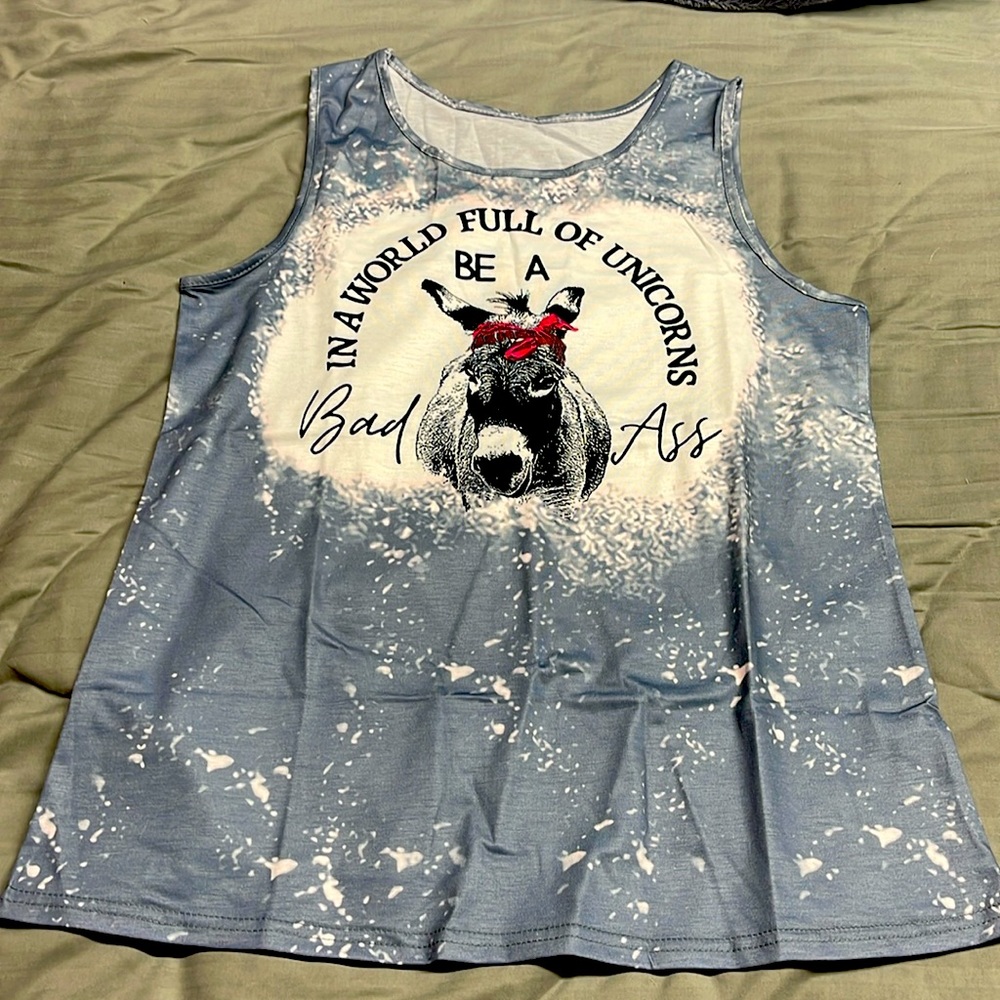 BNWOT bleached tank size small